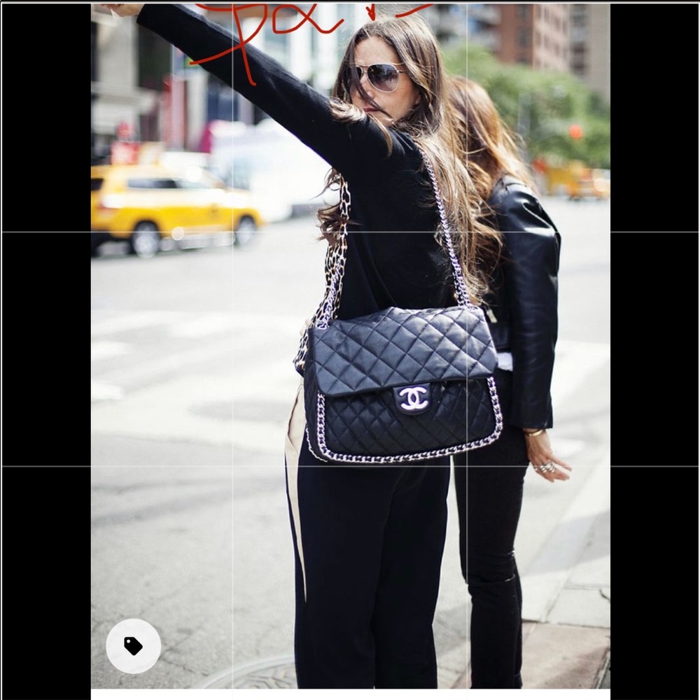 SOLD SOLD SOLD Chanel chain around bag Black